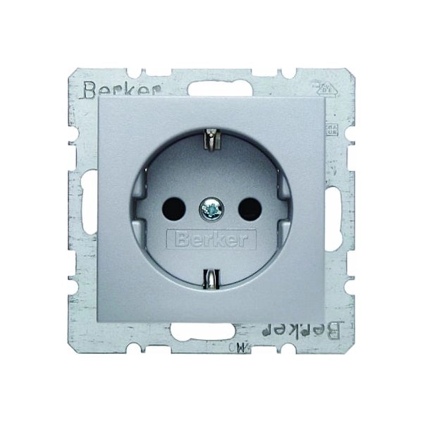 Berker S.1/B.3/B.7 Schuko Steckdose, erh. Berührungsschutz, alu matt