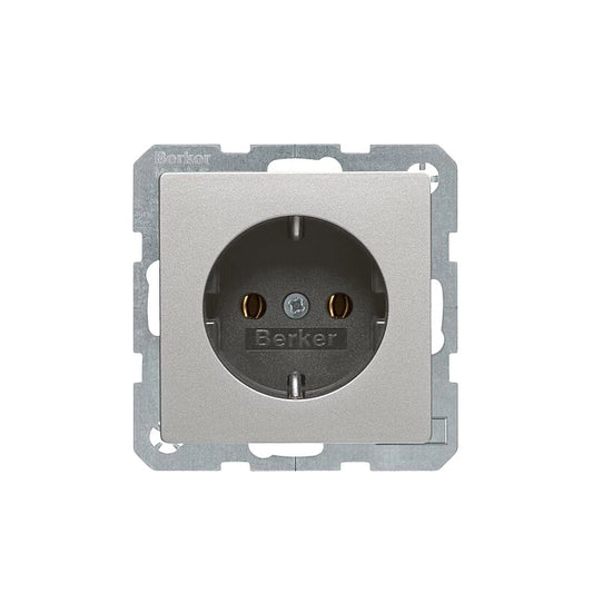 Berker Q.1/Q.3/Q.7 Schuko Steckdose, alu samt