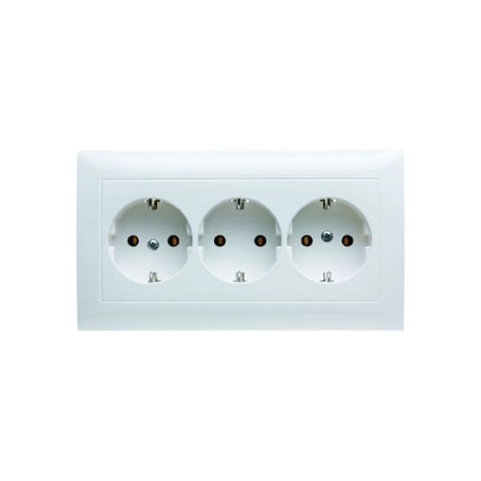 Berker S.1 Schuko Steckdose 3-fach, mit Rahmen, polarweiß matt