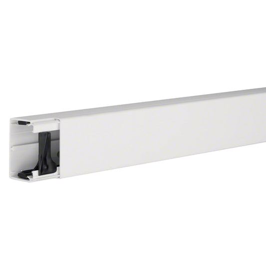 Hager cable management channel 40x60mm traffic white (2m)